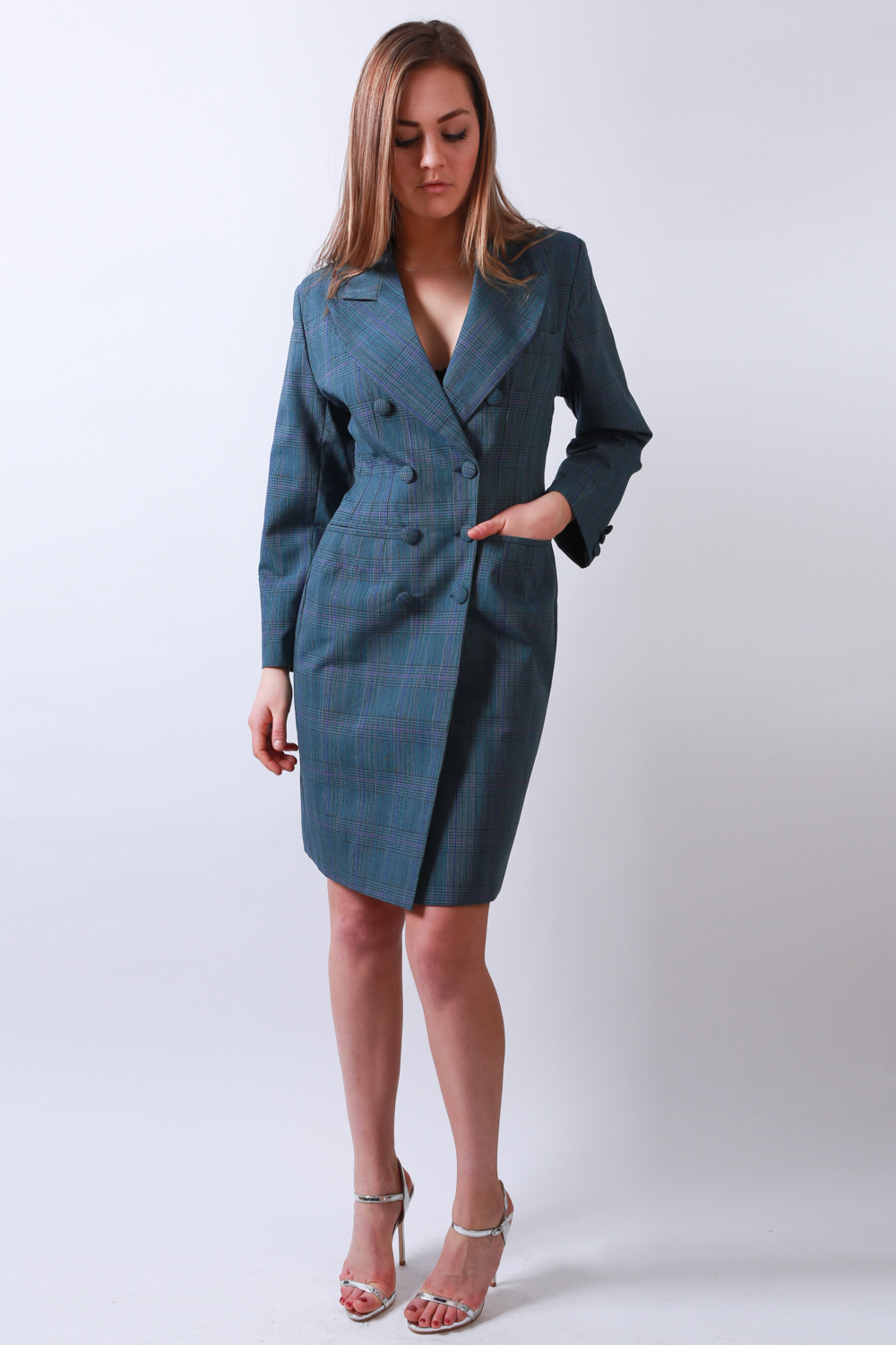9½ WEEK FORM FITTED COAT DRESS IN ENGLISH HABIT ⋆ House of Avida